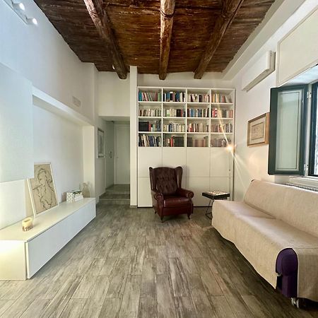 Apartament Blue Velvet - Salerno Centro Zewnętrze zdjęcie